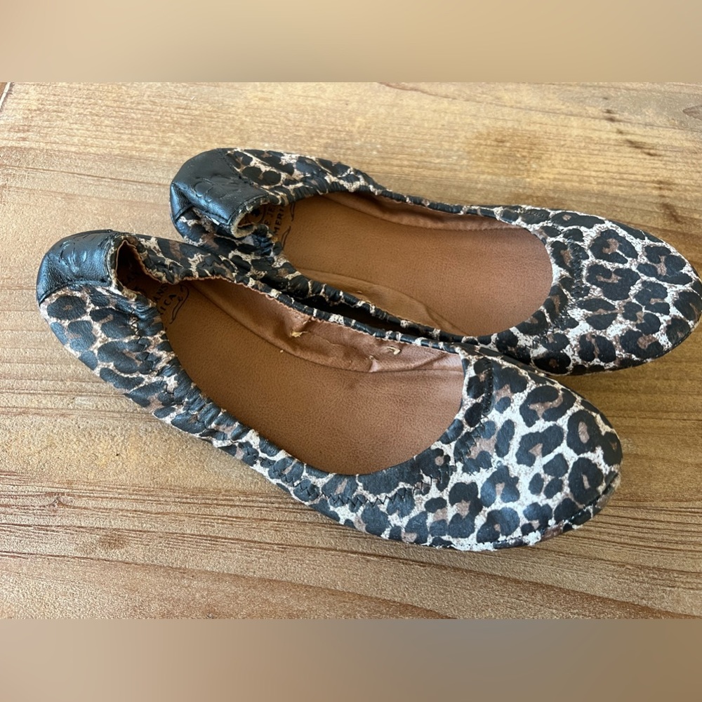Lucky Brand flats size 7